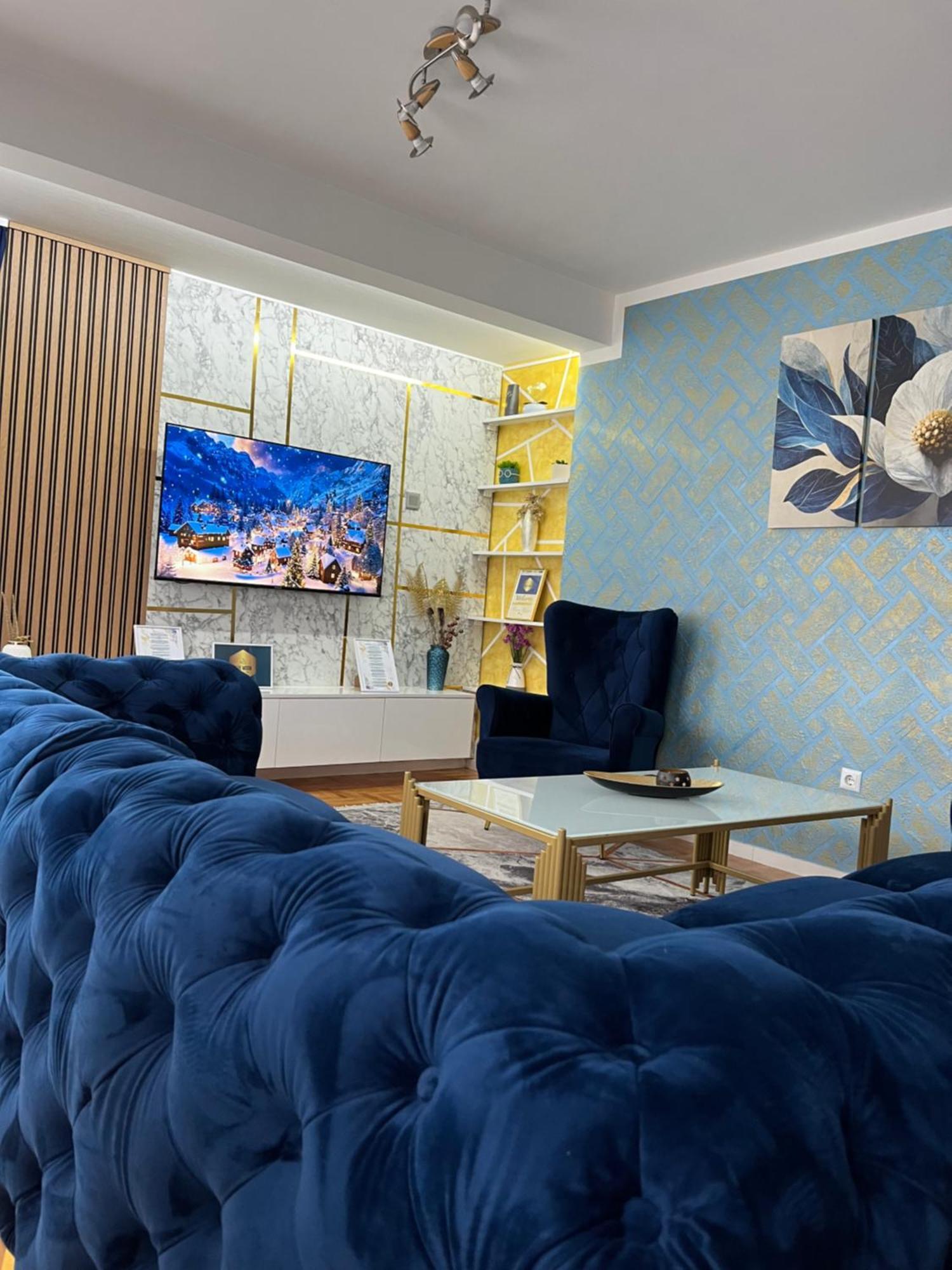 Apartment Blue Moon *